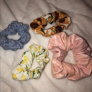 scrunchies